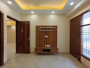 Room in 2 BHK Independent House at Vaishali Sector 6 – for Sale