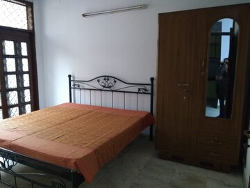 Bedroom in  Pg at Karol Bagh – for Rent