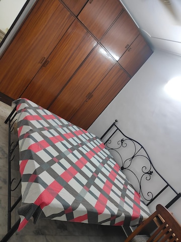 Staircase in  Pg at Karol Bagh – for Rent