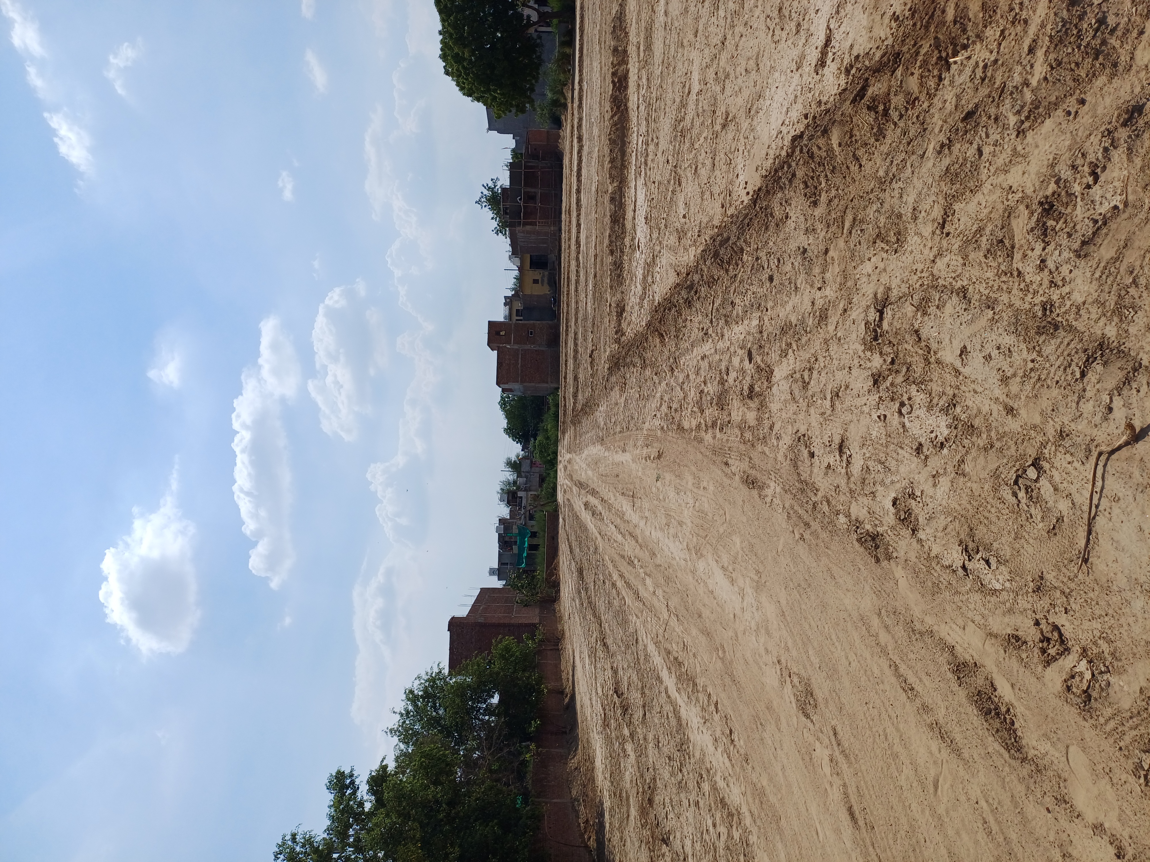 Plot For Sale in Shri Ram Property 