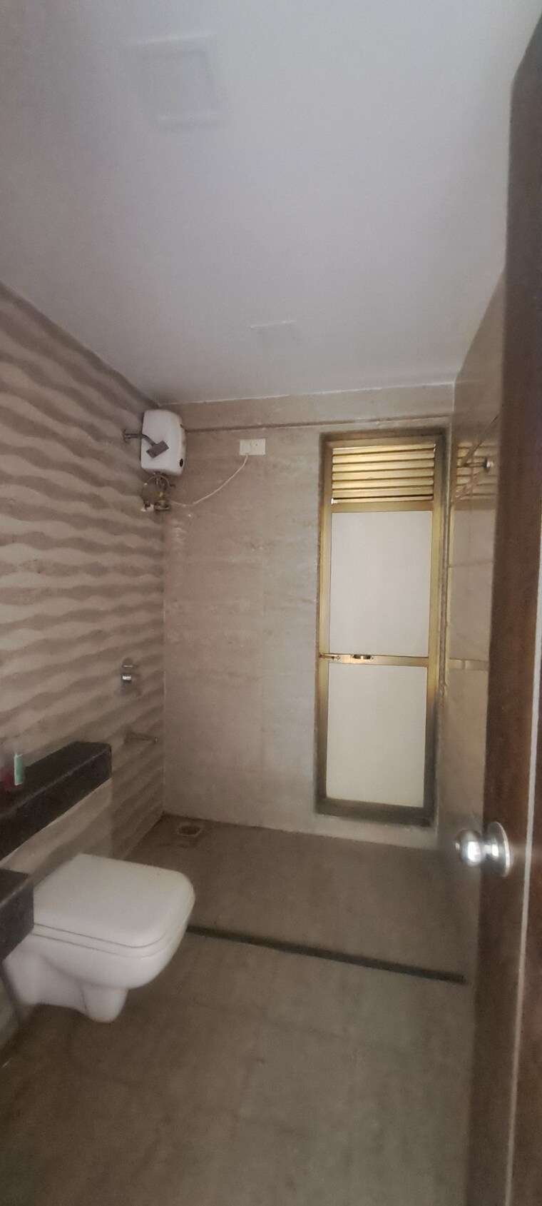 Bathroom, trishul-symphony 3 Bedroom 1850 Sq.Ft. Apartment In Kharghar Navi Mumbai 8892030