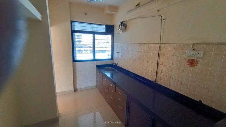 Kitchen, siddhi-gayatri-heritage 3 Bedroom 1500 Sq.Ft. Apartment In Kharghar Navi Mumbai 8892076