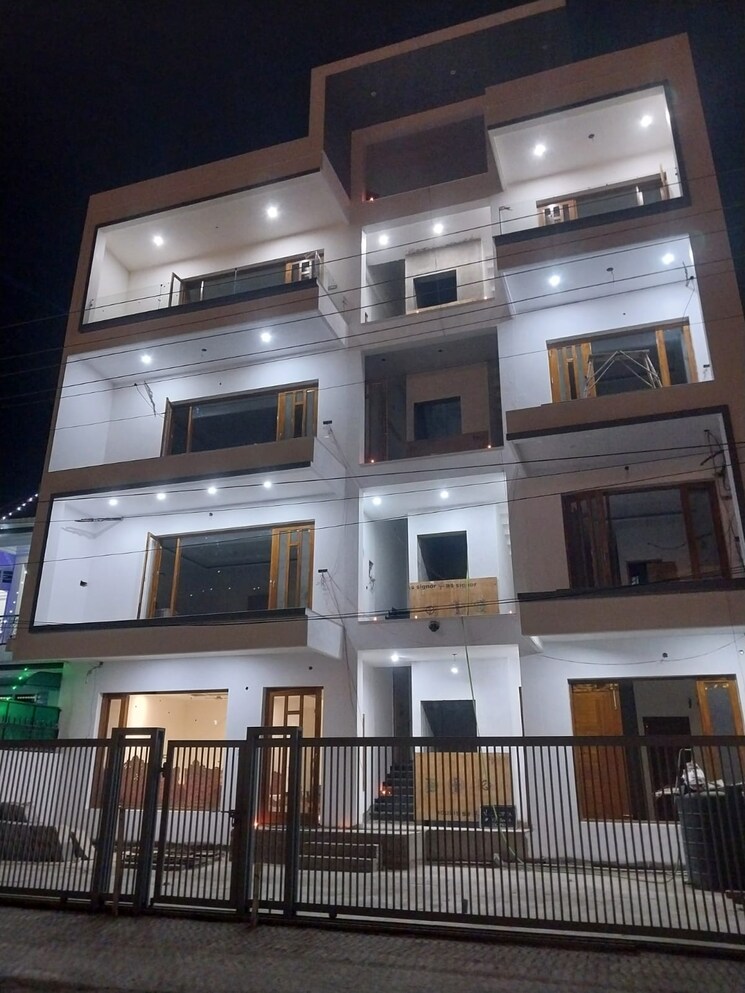 Exterior View, sector 4 4 Bedroom 2550 Sq.Ft. Builder Floor In Sector 4 Panchkula 8892066