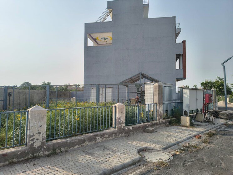Exterior View, gurgaon village  104 Sq.Yd. Plot In Gurgaon Village Gurgaon 8892275