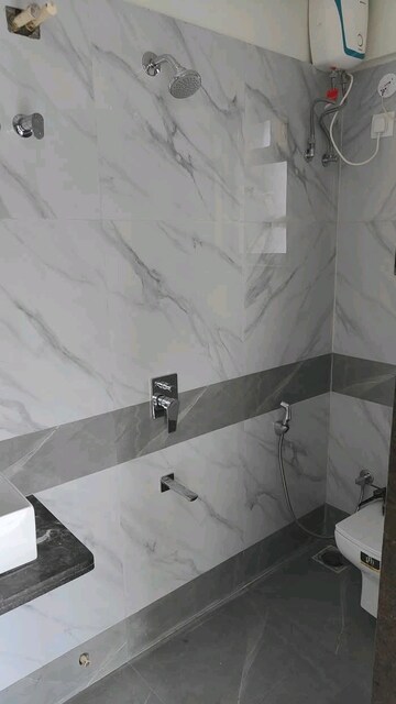Bathroom in 1 BHK Apartment at Vaibhavlaxmi Peak 25, Vikhroli East – for Sale