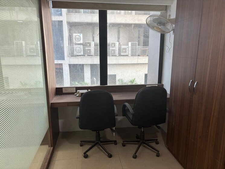 Team Area, goyal-matrix Commercial Office Space 638 Sq.Ft. In Prahlad Nagar Ahmedabad 8892319