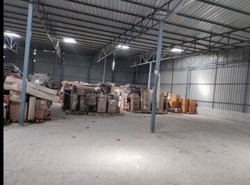 Parking in  Warehouse at Dera – for Rent