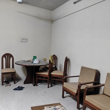 Living Room in 3 BHK Apartment at Aalap CHS, Hindu Colony – for Rent