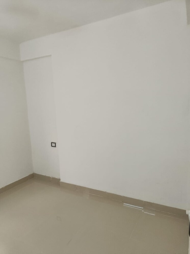 Room, rof-alante 3 Bedroom 750 Sq.Ft. Apartment In Sector 108 Gurgaon 8892806