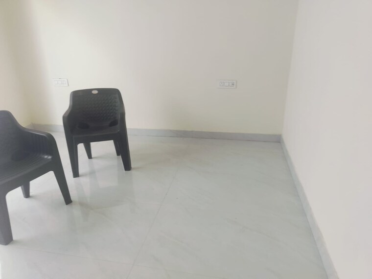 Room, patiala road 3 Bedroom 3054 Sq.Ft. Independent House In Patiala Road Zirakpur 8892887