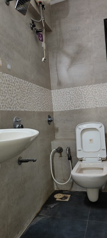 Bathroom in 2 BHK Apartment at Sumeru CHS, Andheri West – for Rent
