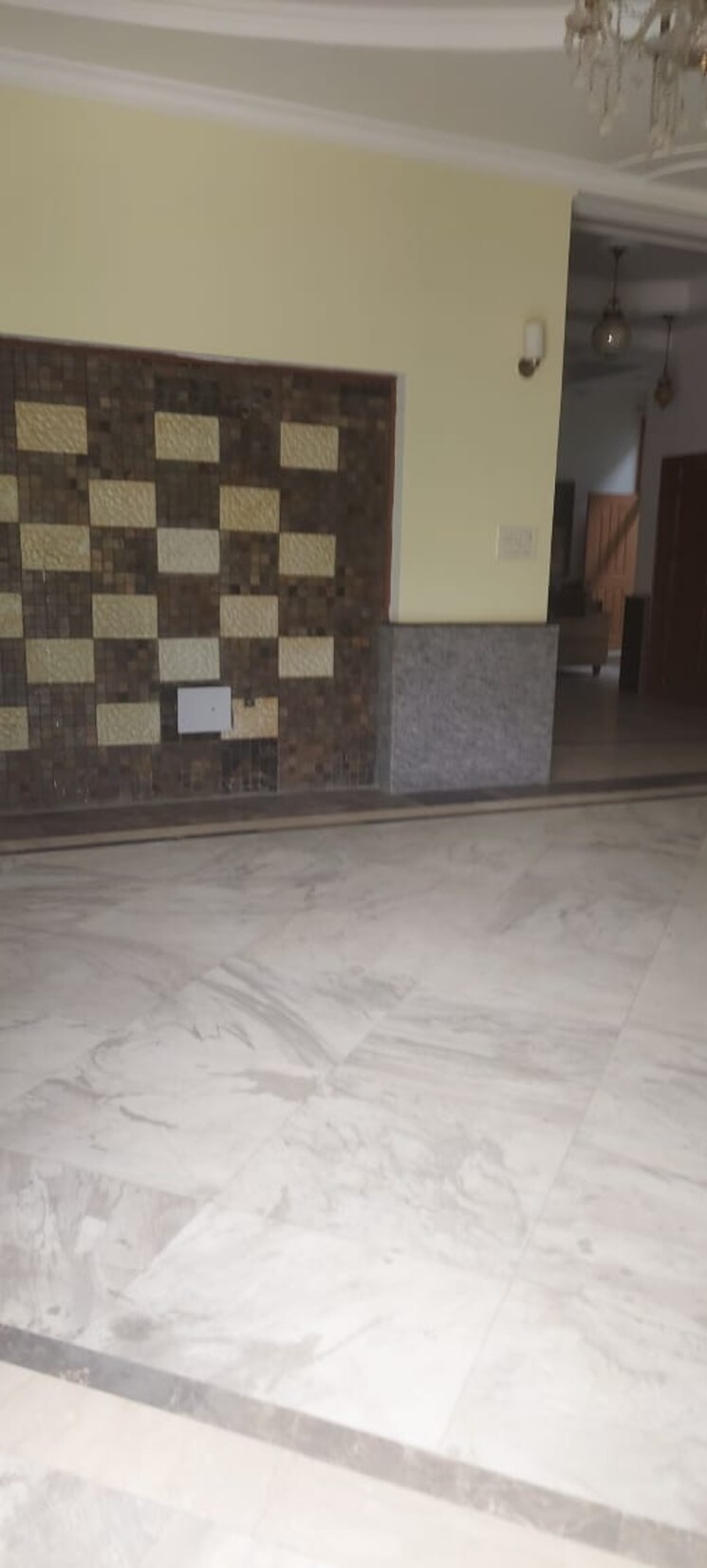 Room, alpha-1-rwa 2 Bedroom 150 Sq.Ft. Independent House In Alpha 1 Greater Noida Greater Noida 8892967