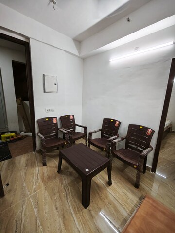 Master Bedroom in 2 BHK Independent House at Alpha 1 RWA, Alpha 1 Greater Noida – for Rent