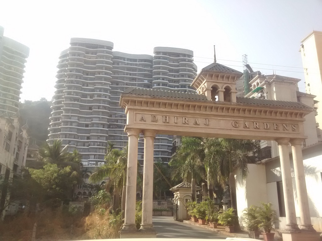 2 BHK + Extra Room Apartment For Rent in Adhiraj Gardens