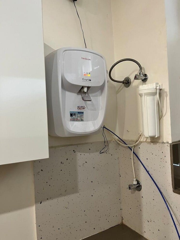 Bathroom, prem-bansal-sapphire-court 3 Bedroom 900 Sq.Ft. Apartment In Patiala Road Zirakpur 8892954