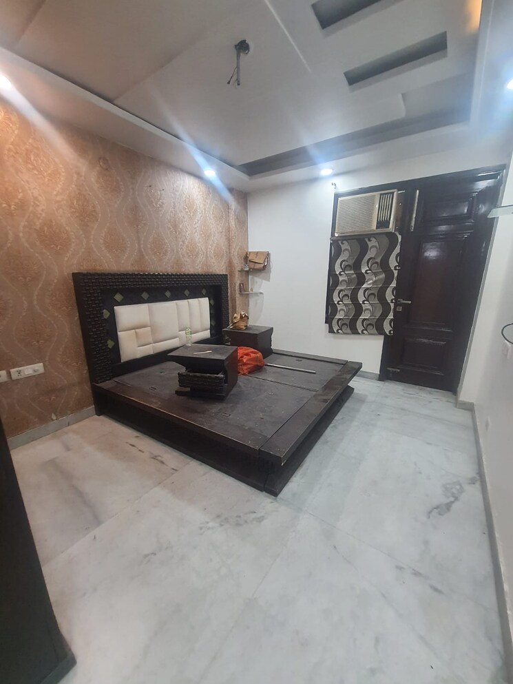 Room, prashant vihar 3 Bedroom 1350 Sq.Ft. Builder Floor In Prashant Vihar Delhi 8892881