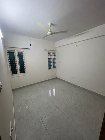 Room in 2 BHK Builder Floor at Hsr Layout – for Rent