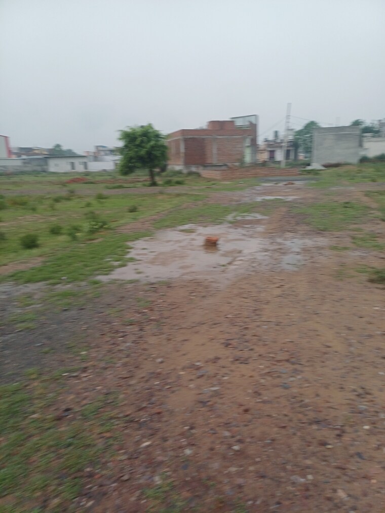 Garden, jajru  51 Sq.Yd. Plot In Jajru Faridabad 8892961
