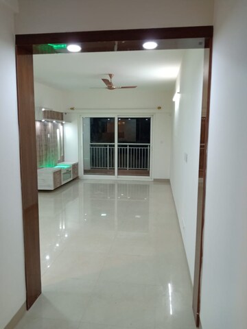 Room in 3 BHK Apartment at Vasathi Avante Bangalore, Hebbal – for Rent
