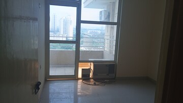 Room in 2.5 BHK Apartment at Pyramid Urban Homes 2, Sector 86 – for Rent