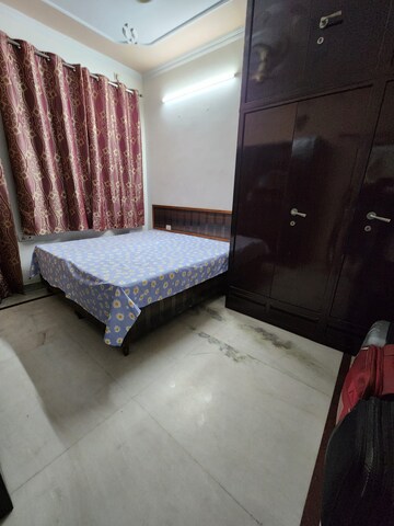  Pg For Rent in Alpha Ii Greater Noida