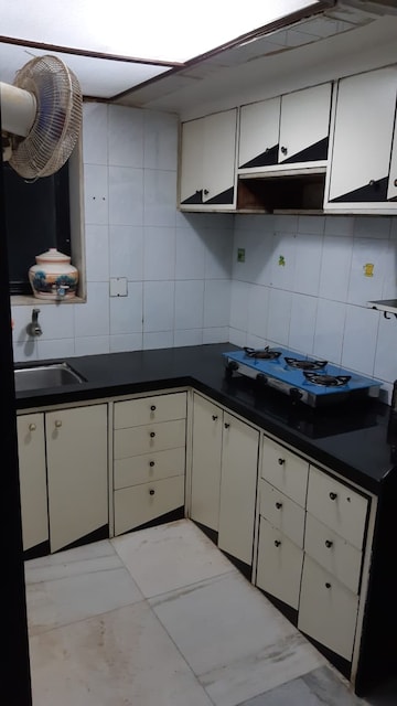 Kitchen in 1.5 BHK Apartment at Leela Sagar Apartments, Andheri West – for Rent
