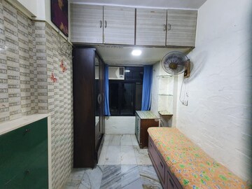 Bedroom in 1.5 BHK Apartment at Leela Sagar Apartments, Andheri West – for Rent