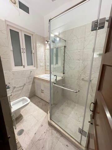 Bathroom in 2.5 BHK Apartment at Boutique Residential Apartments 35, Golf Links – for Rent