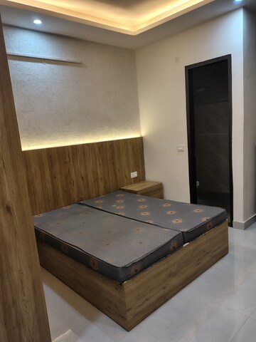 Furnished Amenities in 1 RK Builder Floor at Sector 45 – for Rent