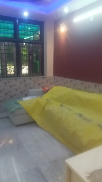 Bedroom in 3 BHK Villa at Sector 3 Greater Noida – for Rent