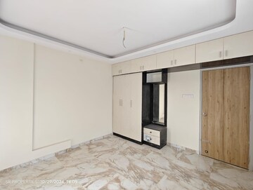 Room in 3 BHK Builder Floor at Hsr Layout – for Rent
