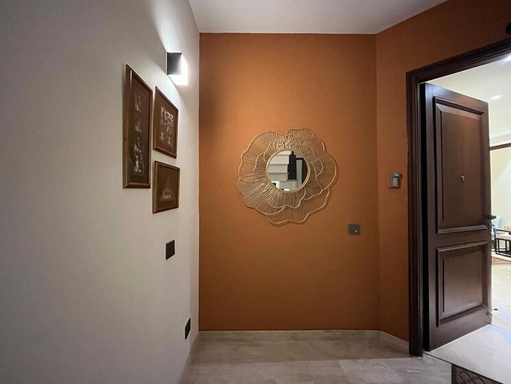 Room, golf links 3 Bedroom 3250 Sq.Ft. Apartment In Golf Links Delhi 8893370