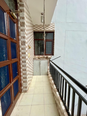 Balcony in 3 BHK Apartment at Vip Road – for Rent