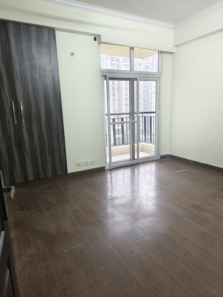 Room, amrapali-princely-estate 2.5 Bedroom 1020 Sq.Ft. Apartment In Sector 76 Noida 8893486