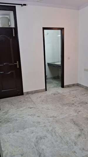 2 BHK Builder Floor For Sale in Dayanand Colony