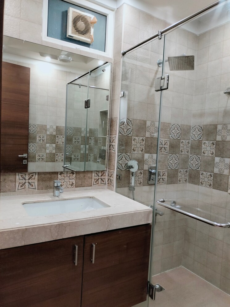 Kitchen, greater kailash 3 Bedroom 2000 Sq.Ft. Apartment In Greater Kailash Delhi 8893531