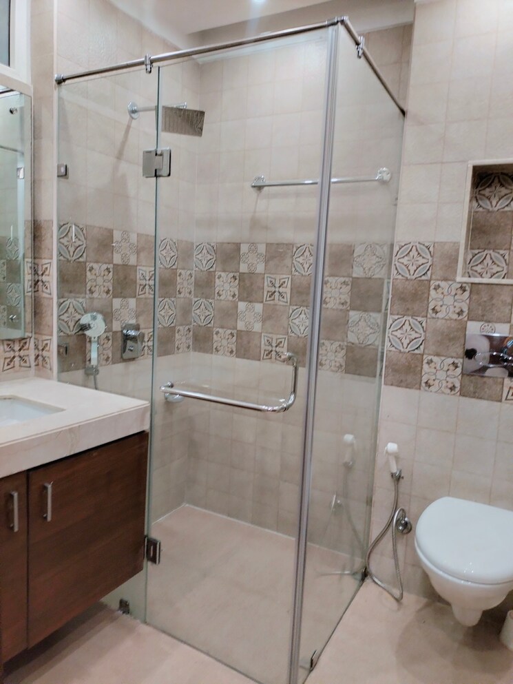 Bathroom, greater kailash 3 Bedroom 2000 Sq.Ft. Apartment In Greater Kailash Delhi 8893531