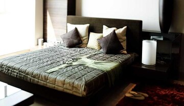Bedroom in 4 BHK Apartment at S D The Imperial Edge, Tardeo – for Rent