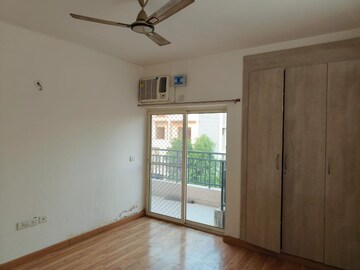 Room in 3 BHK Builder Floor at Puri Aman Vilas, Sector 89 – for Rent