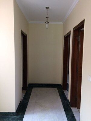 Building Lobby in 2 BHK Builder Floor at Dayanand Colony – for Sale