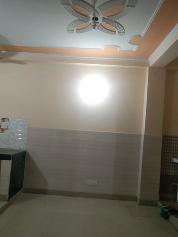 Master Bedroom in 1.5 BHK Builder Floor at Chattarpur – for Rent