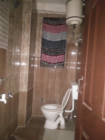 Bathroom in 1.5 BHK Builder Floor at Chattarpur – for Rent