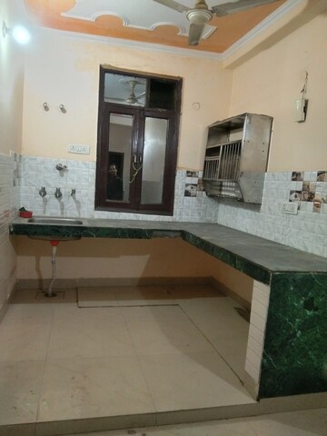 Kitchen in 1.5 BHK Builder Floor at Chattarpur – for Rent