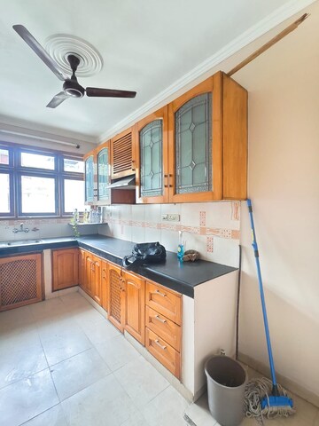 Kitchen in 3 BHK Builder Floor at Dlf Phase I – for Rent