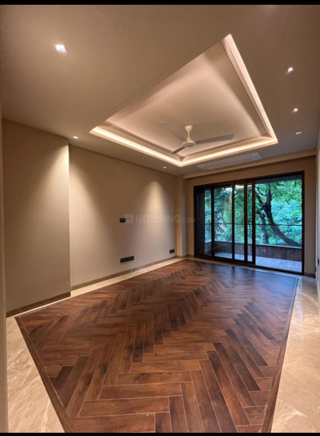 4 BHK + Pooja Room,Servant Room,Study Room,Extra Room Apartment For Rent in Vasant Vihar