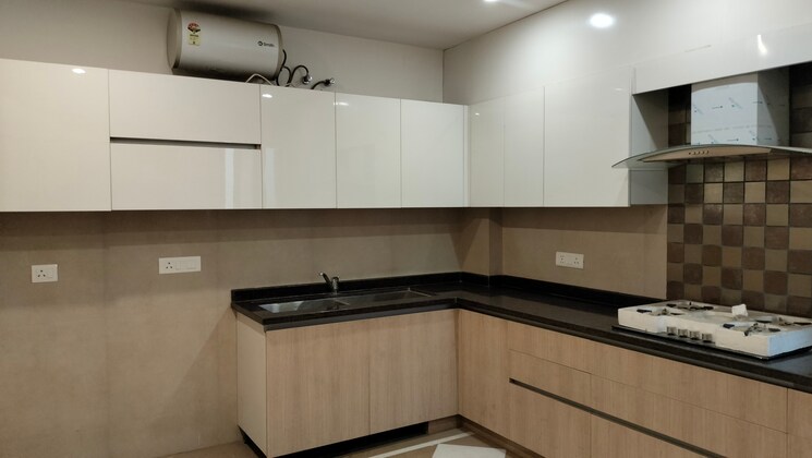 Kitchen, vasant vihar 4 Bedroom 3600 Sq.Ft. Apartment In Vasant Vihar Delhi 8893694