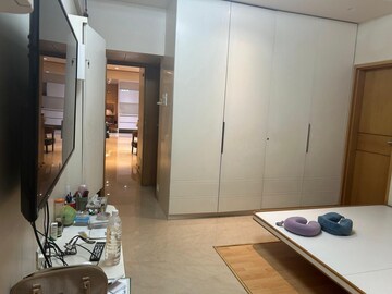 Furnished Amenities in 3.5 BHK Apartment at Sovereign Apartments, Kalyani Nagar – for Sale