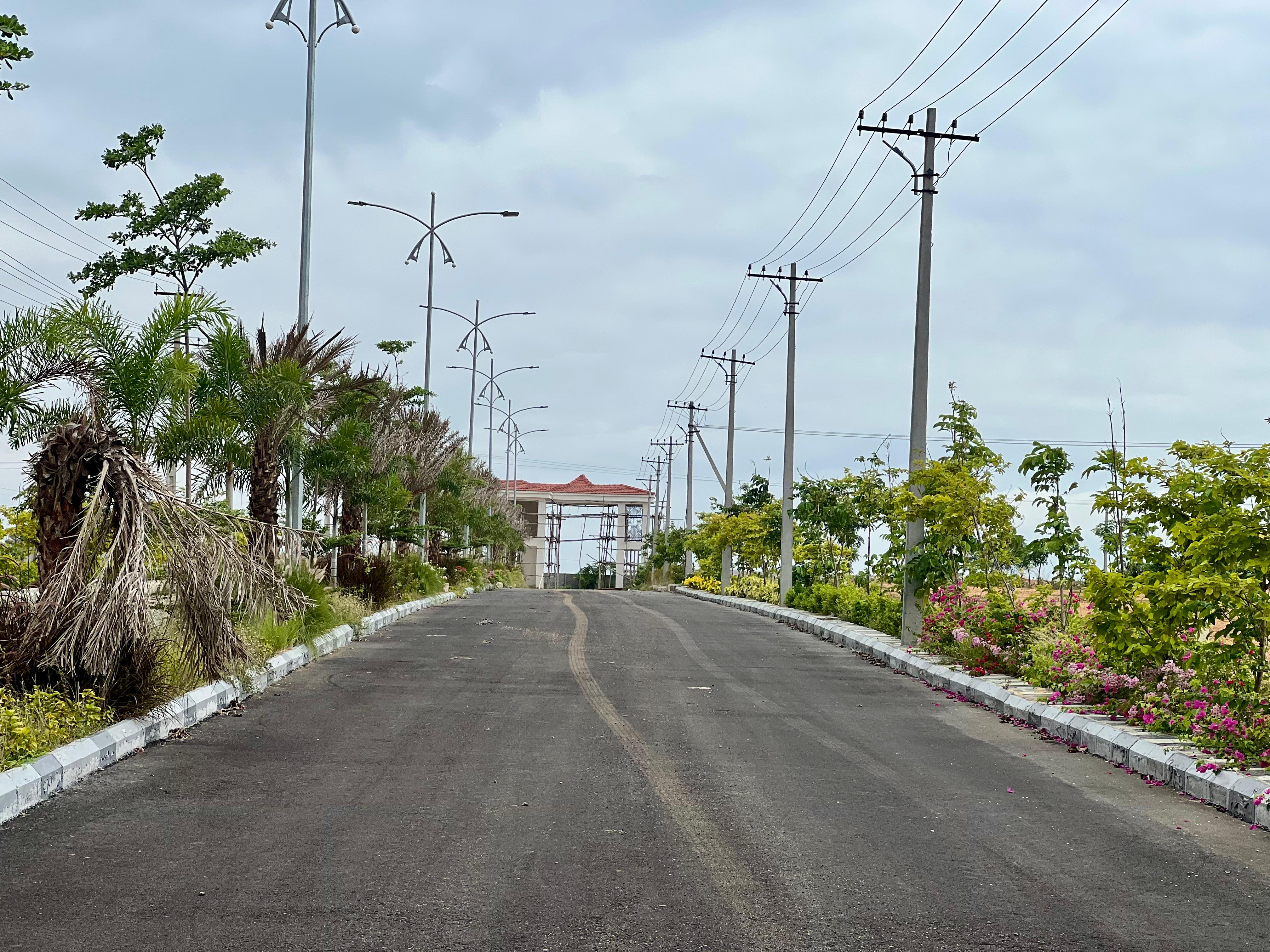 Plot For Sale in Vasavi Archana White Lotus
