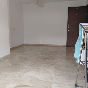 Room in 2 BHK Apartment at Hiranandani Athena, Patlipada – for Rent