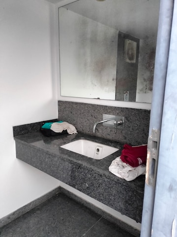 Team Area in 4 BHK Apartment at RWA Hauz Khas Block C 5, Hauz Khas – for Rent